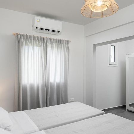 קסילוקסטרו The H Experience Blackbird Spacious 2Bd Apartment Close To The Beach מראה חיצוני תמונה